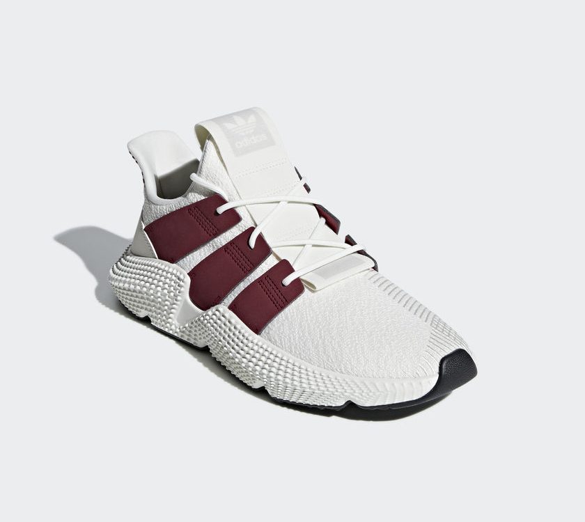 Adidas white hot sale prophere