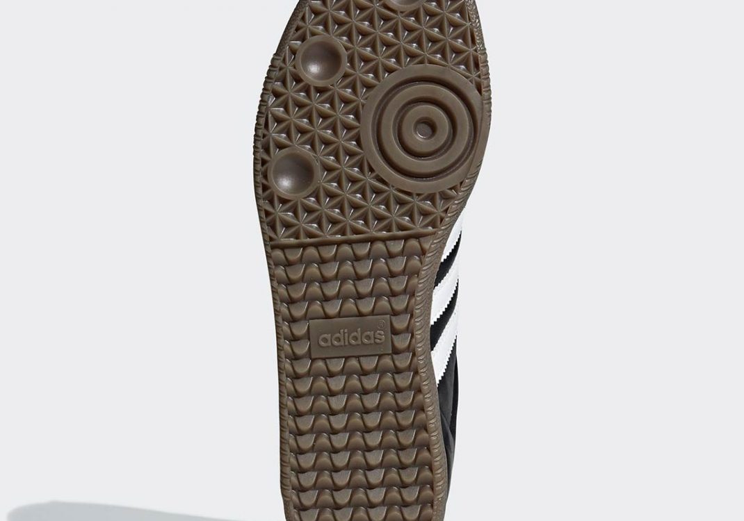 adidas-samba-black-collabaration-have-a-good-time
