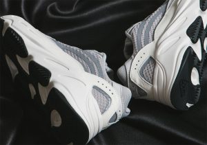 adidas-yeezy-boost-700-v2-static