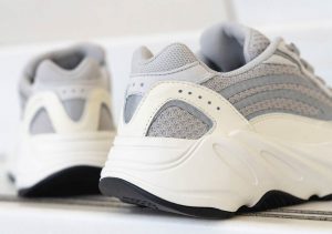 adidas-yeezy-boost-700-v2-static