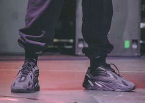 adidas-yeezy-boost-700-v2-triple-black