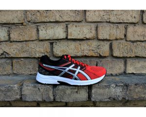 asics-gel-contend-3-onyx-snow-racing-red-mens