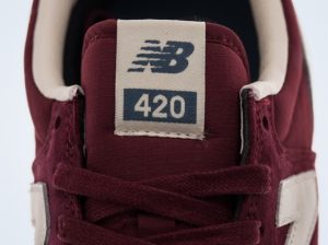 new-balance-420-burgundy-grey