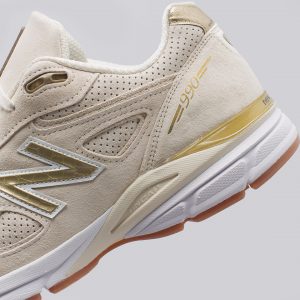 new-balance-990v4-off-white
