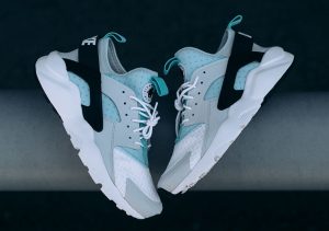nike-air-huarahce-ultra-pure-platinum-black-igloo
