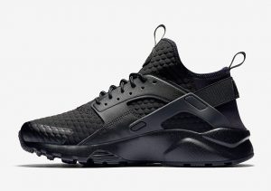 nike-huarache-ultra-premium-se-2-black