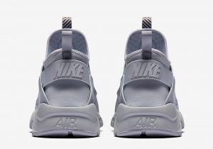 nike-huarache-ultra-premium-se-2- grey