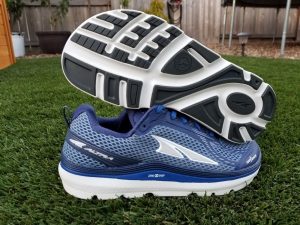altra-paradigm-4-white-blue-black