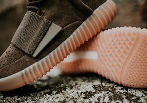 Adidas Yeezy Boost 750 Brown