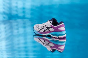 asics-gel-kayano-26-white-peacoat-purple-blue