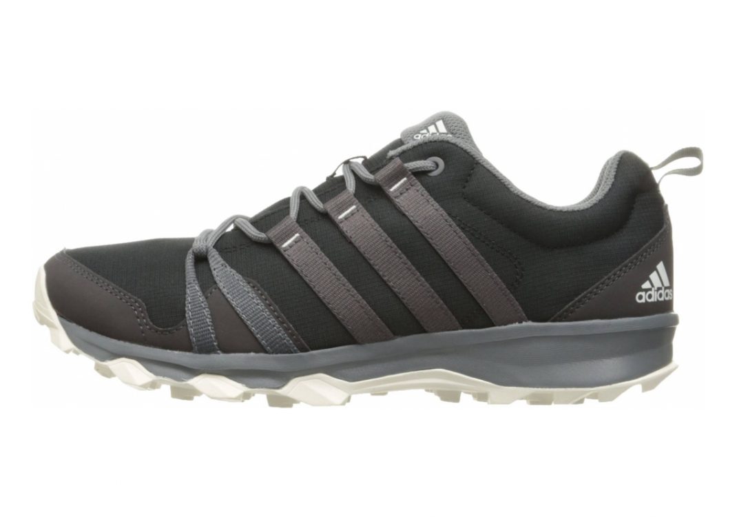 Adidas Tracerocker Black (Negbas / Grivis / Neguti)