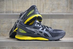 asics-gel-nimbus-21-black-yellow