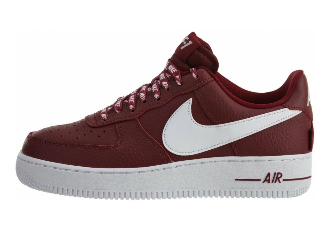 Nike Air Force 1 07 LV8 Purple