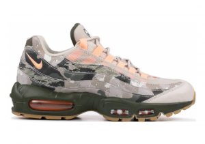 Nike Air Max 95 Essential Camo desert sand, sunset tint-black