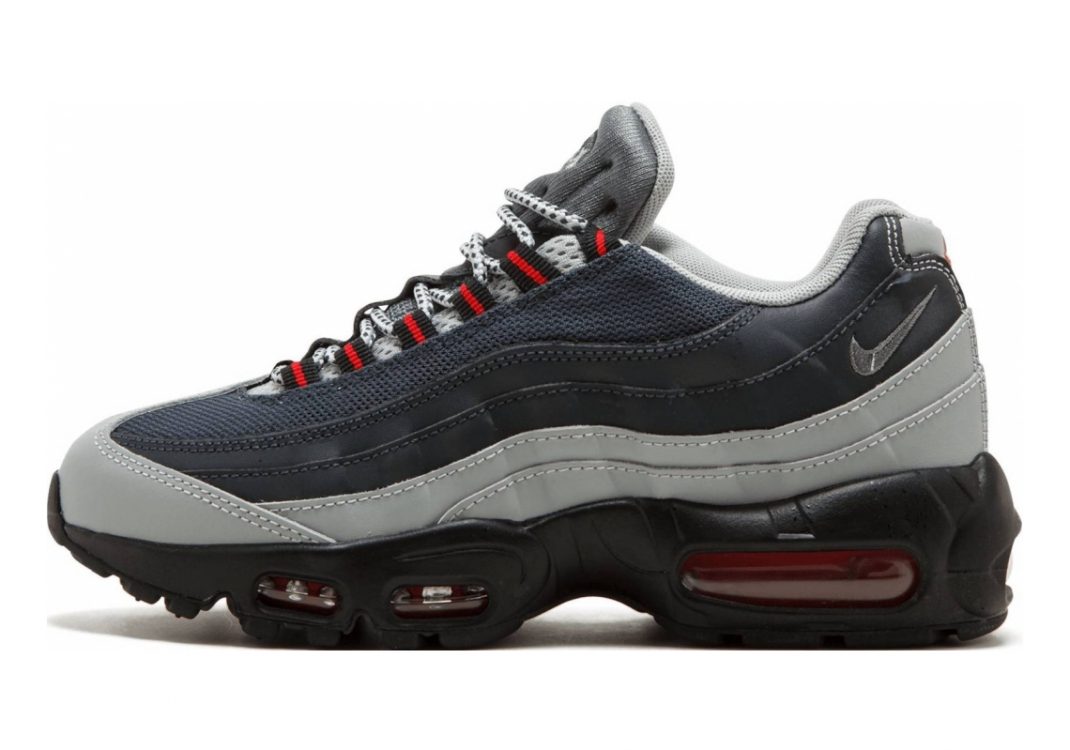 Nike Air Max 95 Essential •	Silver / Cool Grey - Anthracite - University Red