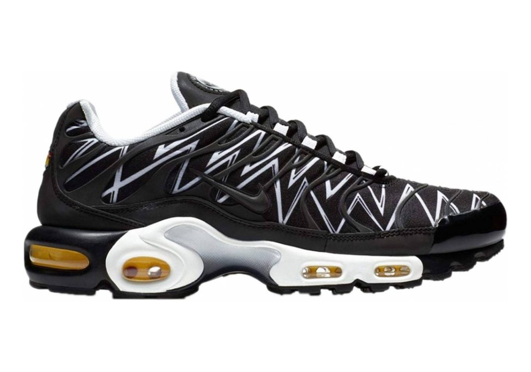 Nike Air Max Plus Black