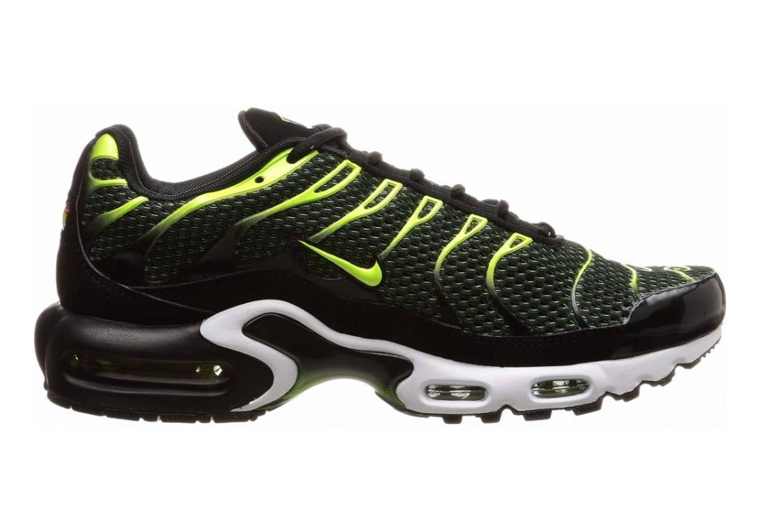 Nike Air Max Plus Black/Volt/Dark Grey/White