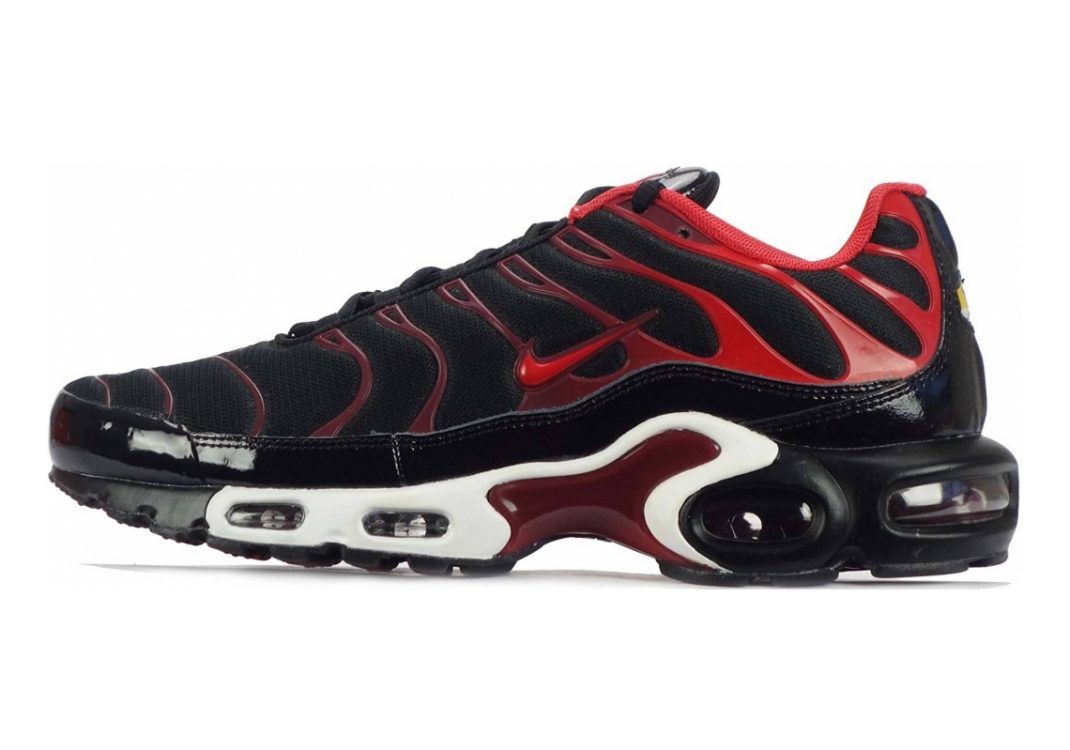 Nike Air Max Plus Black/University Red/Team Red