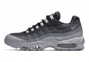 Nike Air Max 95 Essential .