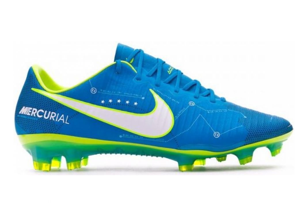 nike mercurial written in the stars