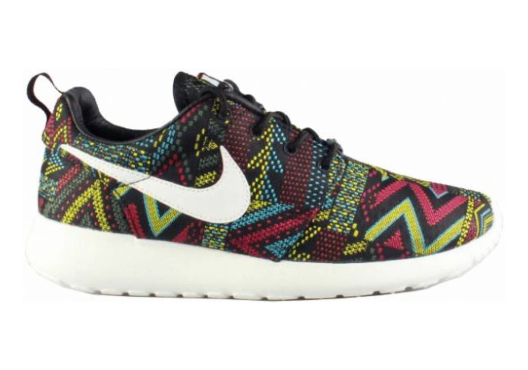 Nike Roshe One Jacquard Black (Black / Summit White-noble Red)
