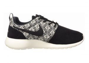Nike Roshe One Winter Black (Black/Black-sail)