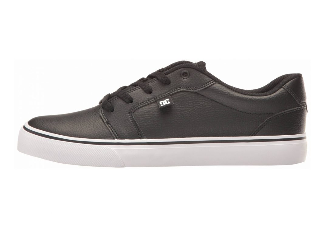 DC Anvil Black / White / Black