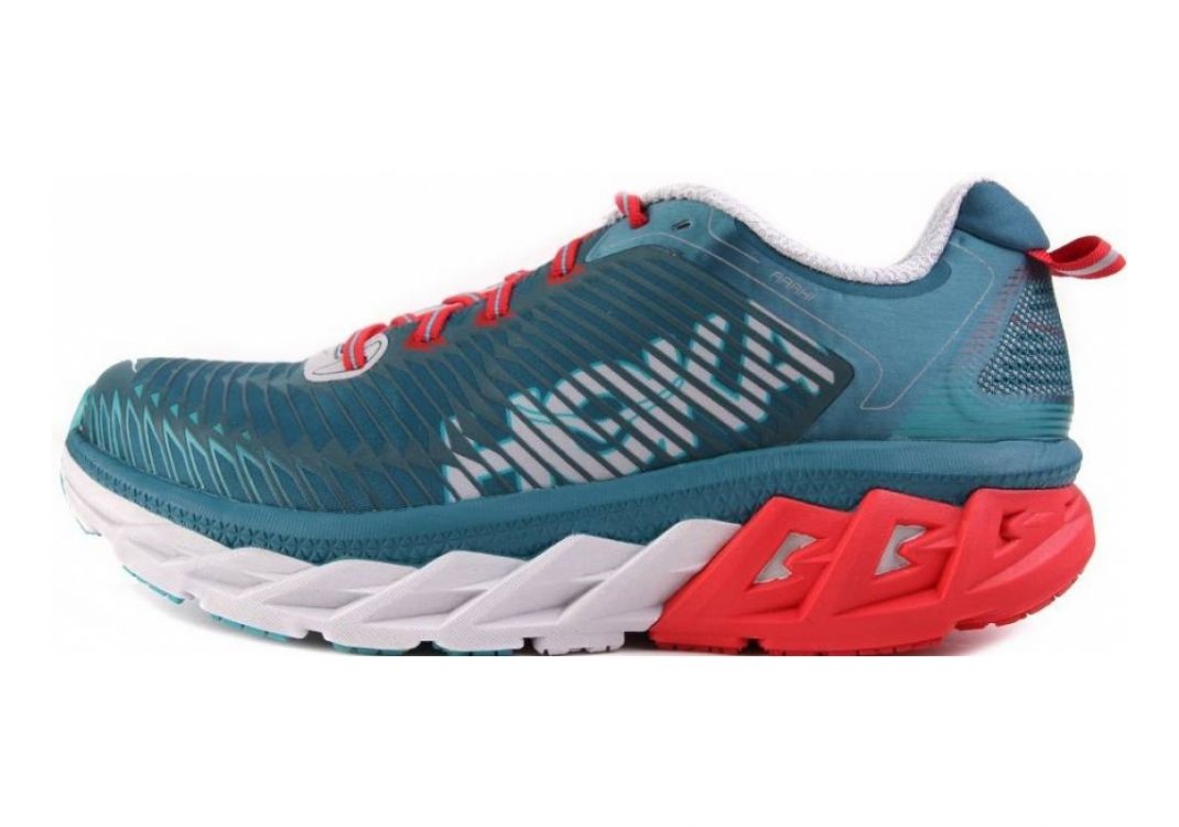 Hoka One One Arahi Blau