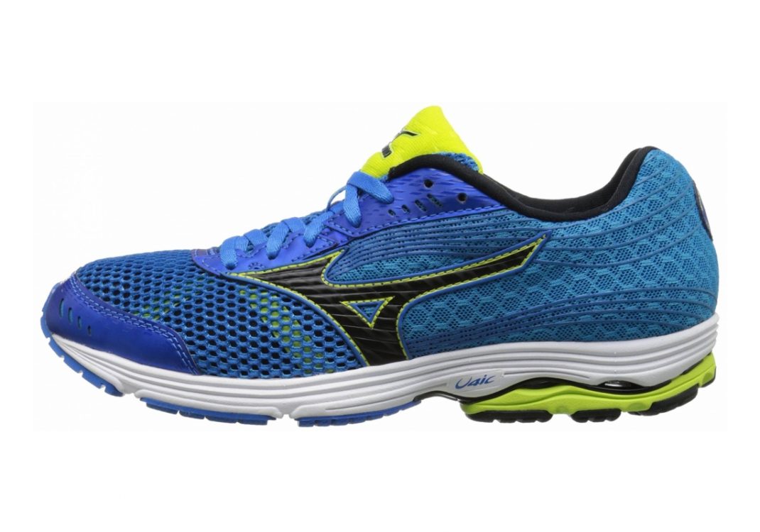 Mizuno men's wave sayonara deals 3 running shoe