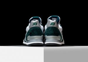 New Balance 996 Explore by air white/Emerald