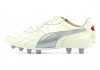 Puma King Top di Firm Ground - Beige