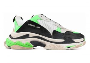 Balenciaga x Mr Porter Triple S balenciaga-x-mr-porter-triple-s-65db