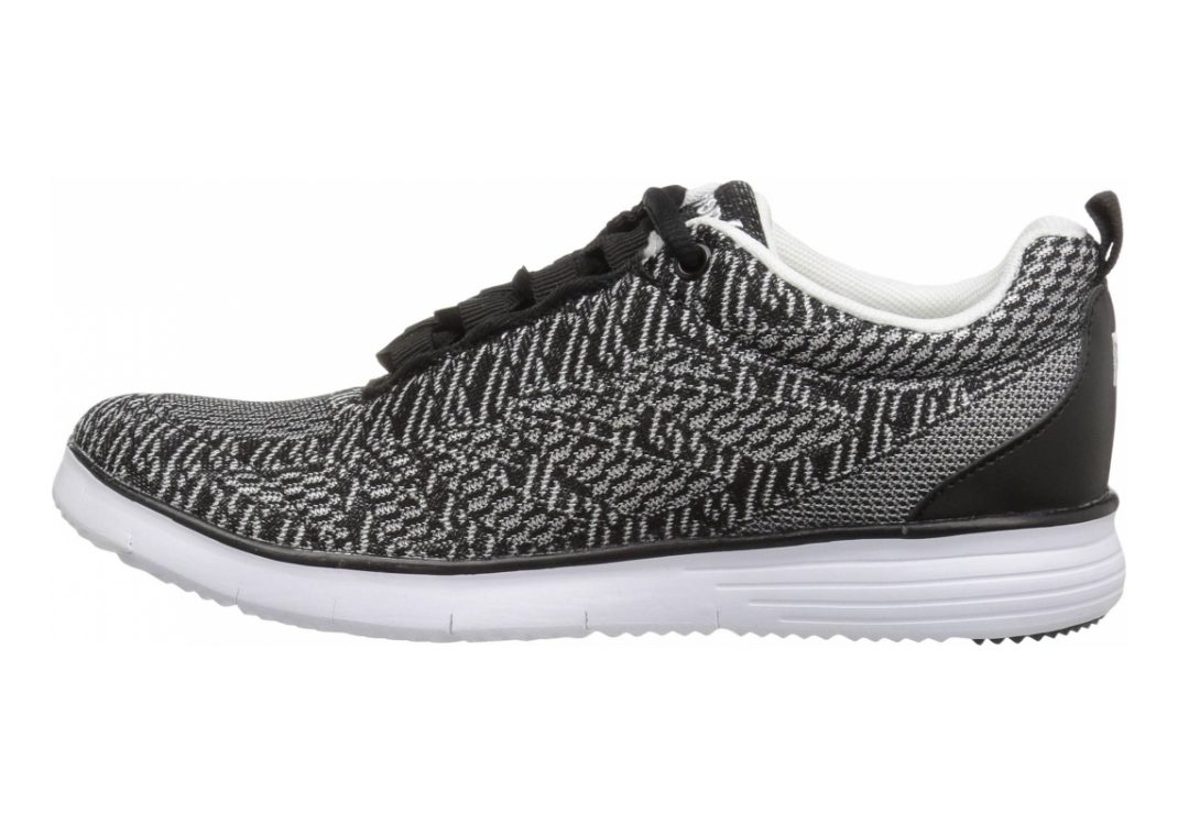 Propet TravelFit Pro Black/White