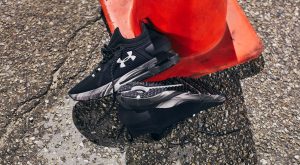 Under Armour HOVR Phantom SE Black