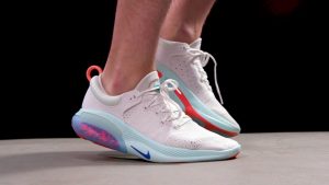 Nike Joyride Run Flyknit Platinum Tint