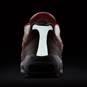 Nike Air Max 95 Bleached Coral