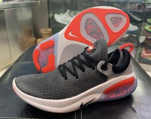 Nike Joyride Run Flyknit Black Crimson
