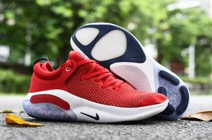 Nike Joyride Run Flyknit Cinnabar Crimson Tint Aurora Blue