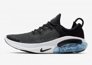 Nike Joyride Run Flyknit Black White