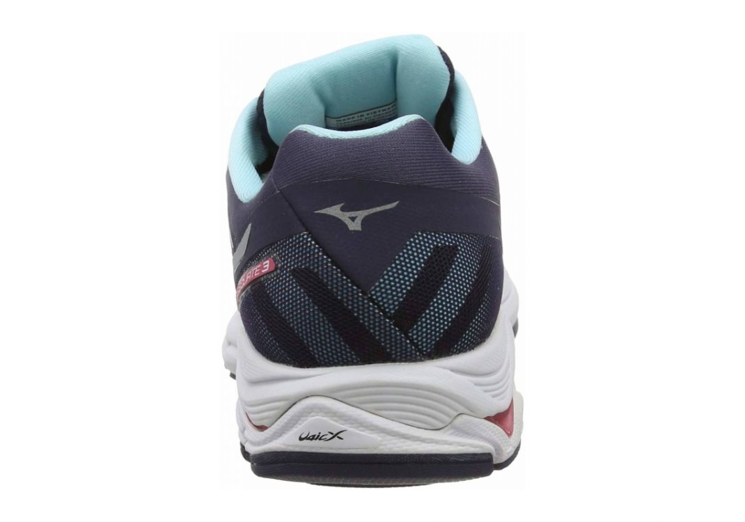 Mizuno Wave Equate 3 Graphite / Silver / Honeysuckle