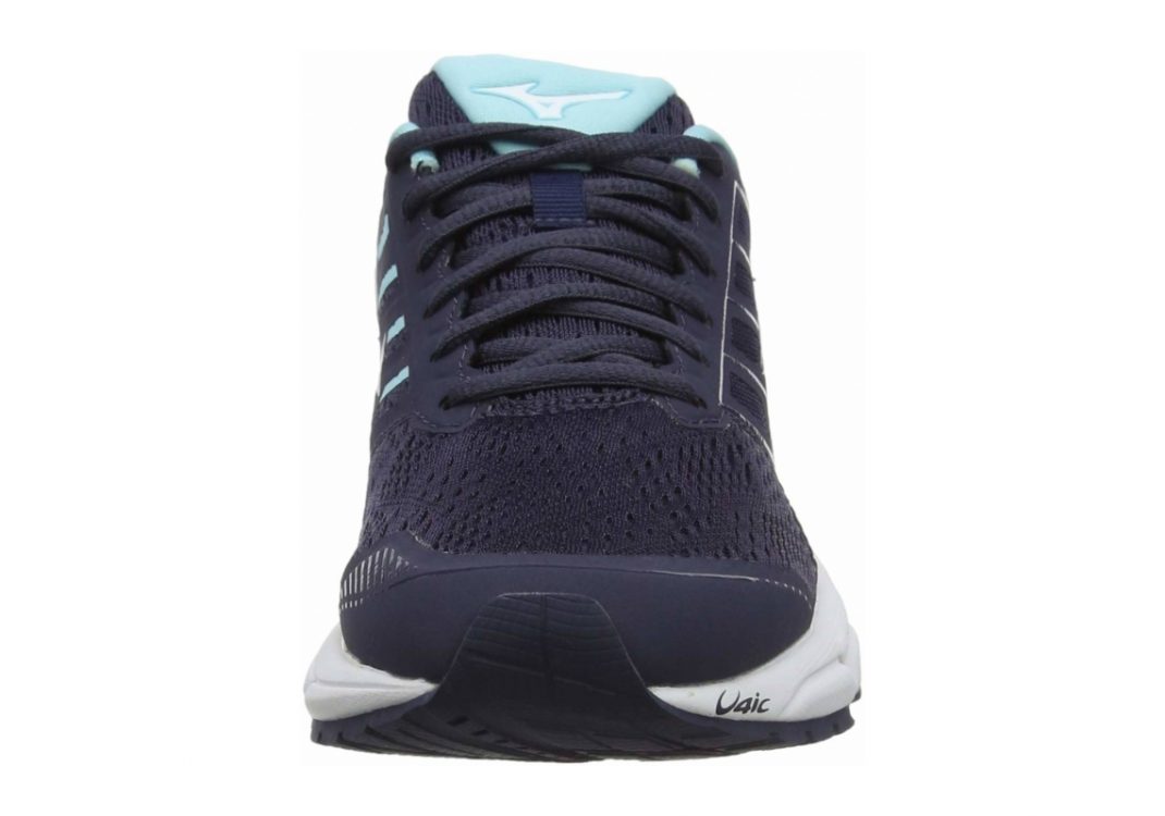 Mizuno Wave Equate 3 Graphite / Silver / Honeysuckle