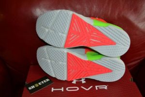 Under Armour Hovr Apex Halo Grey/Black/Multi