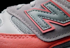 New Balance 530 Coral