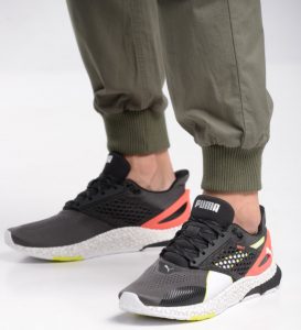 Puma Hybrid Astro Black/White/Red