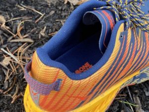 Hoka One One Speedgoat 4 Mandarin Red/Gold Fusion