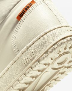 Nike Path Winter Fossil/Volt/Electro Orange/Fossil