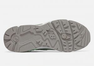 New Balance 850 Mint Chalk/White