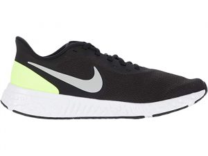 Nike Revolution 5 Black/White/Volt