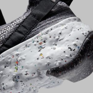 Nike Space Hippie 04 Moon