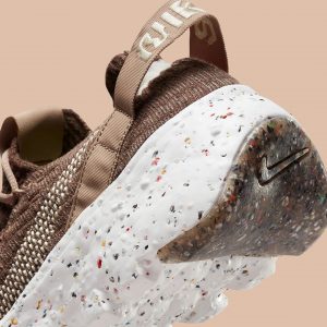 Nike Space Hippie 04 Brown